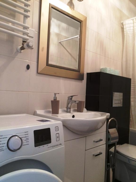 Apartament "Cleopatra 3" Z Miejscem Parkingowym, Faktury Vat Apartment Kielce Exterior photo